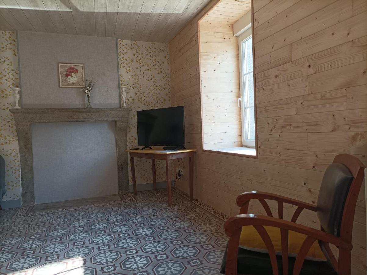 Gite Auvraysien 10P La Foret-Auvray Esterno foto